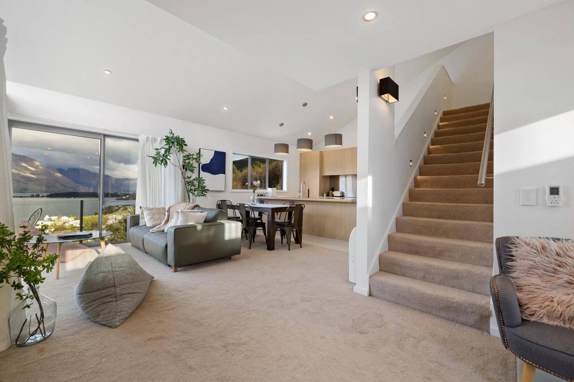 Luxury Away - Summit View Villa ควีนส์ทาวน์ ภายนอก รูปภาพ