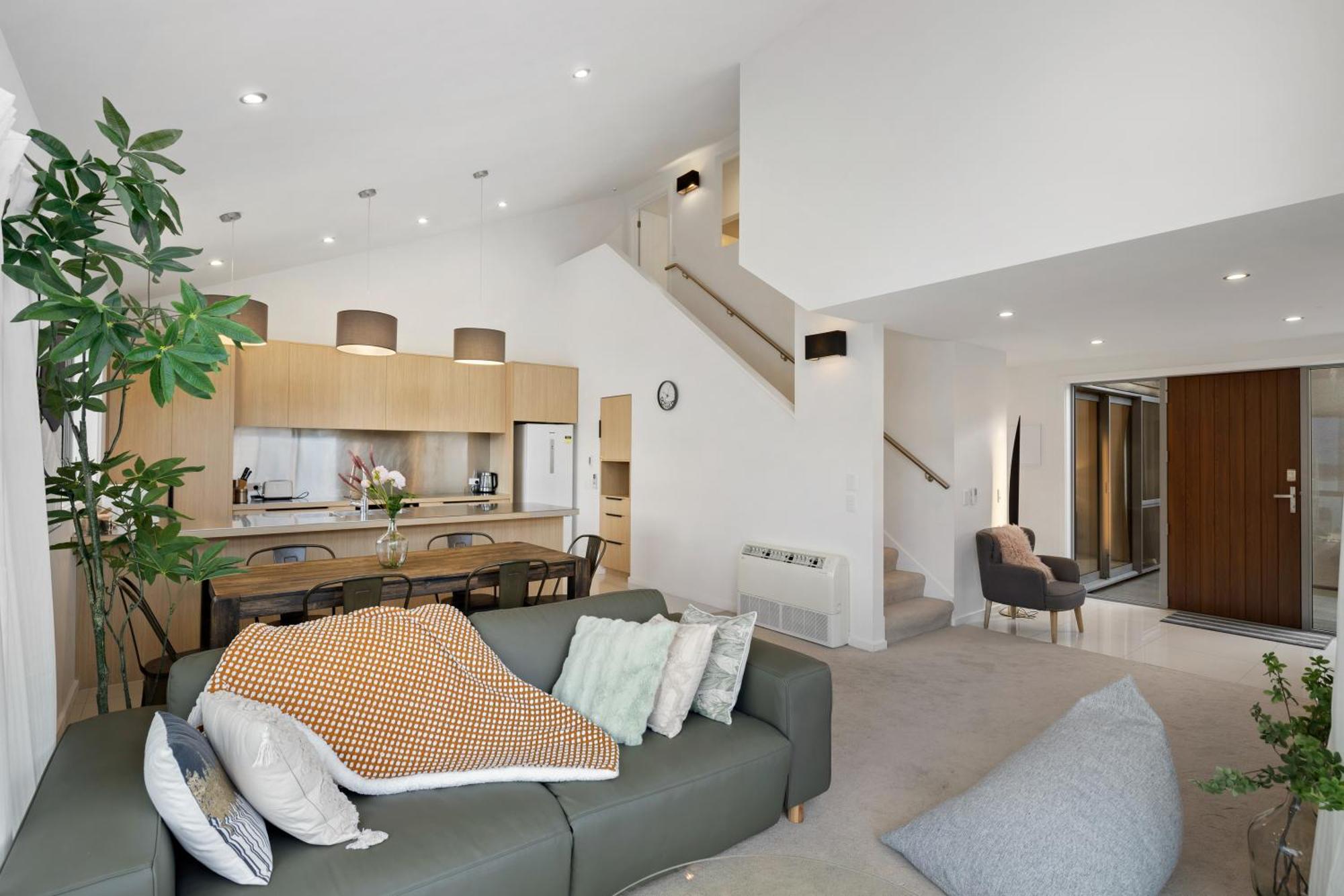 Luxury Away - Summit View Villa ควีนส์ทาวน์ ภายนอก รูปภาพ